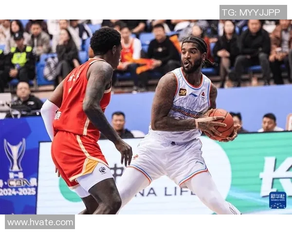 季后赛激战浙江广厦对决山东高速争夺晋级名额的精彩瞬间回顾